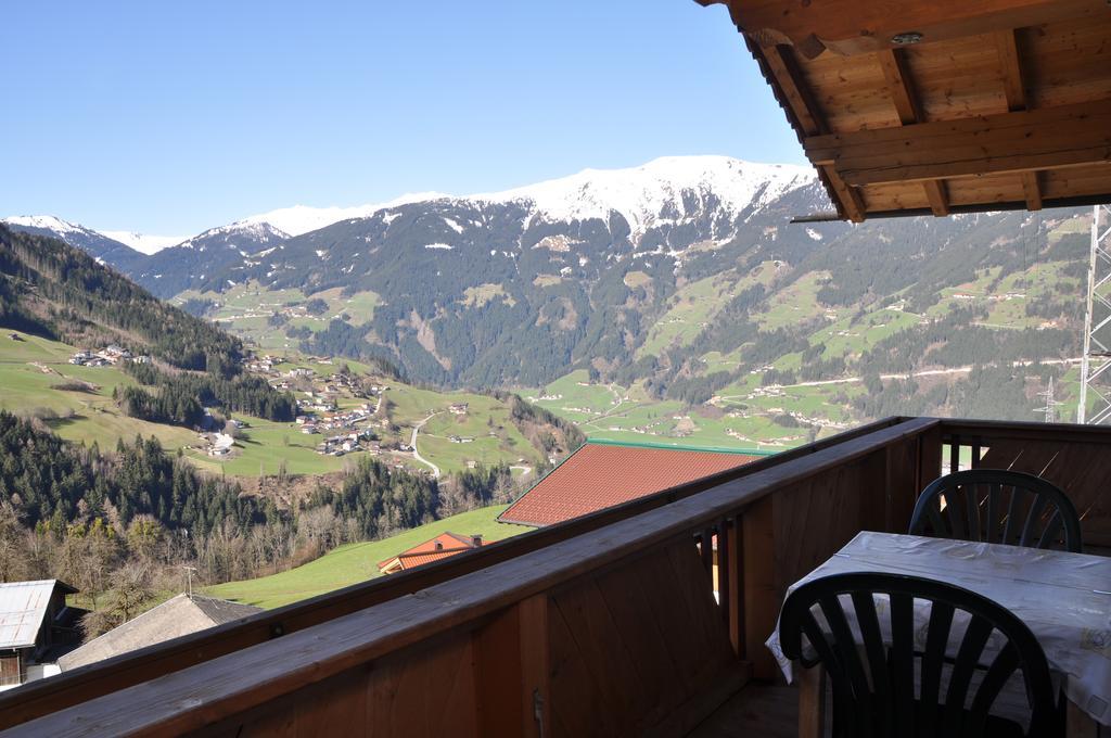 Appartamento Floerl Zell am Ziller Esterno foto